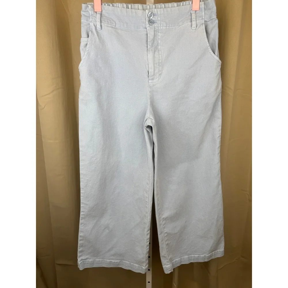 YFB‎ Young Fabulous & Broke Light Blue Wide leg Cropped Pants Women's M